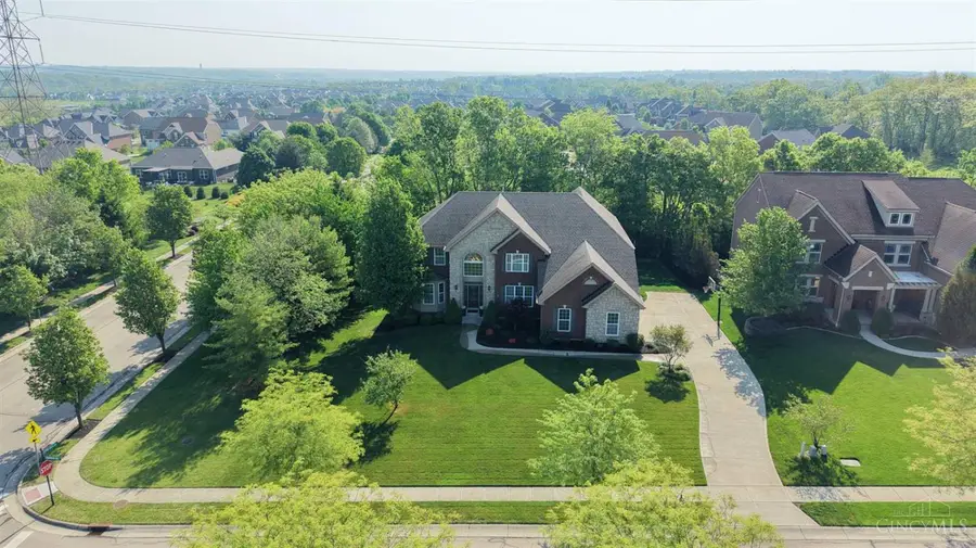 3328 Riverside Drive, Mason, OH 45040 - #3