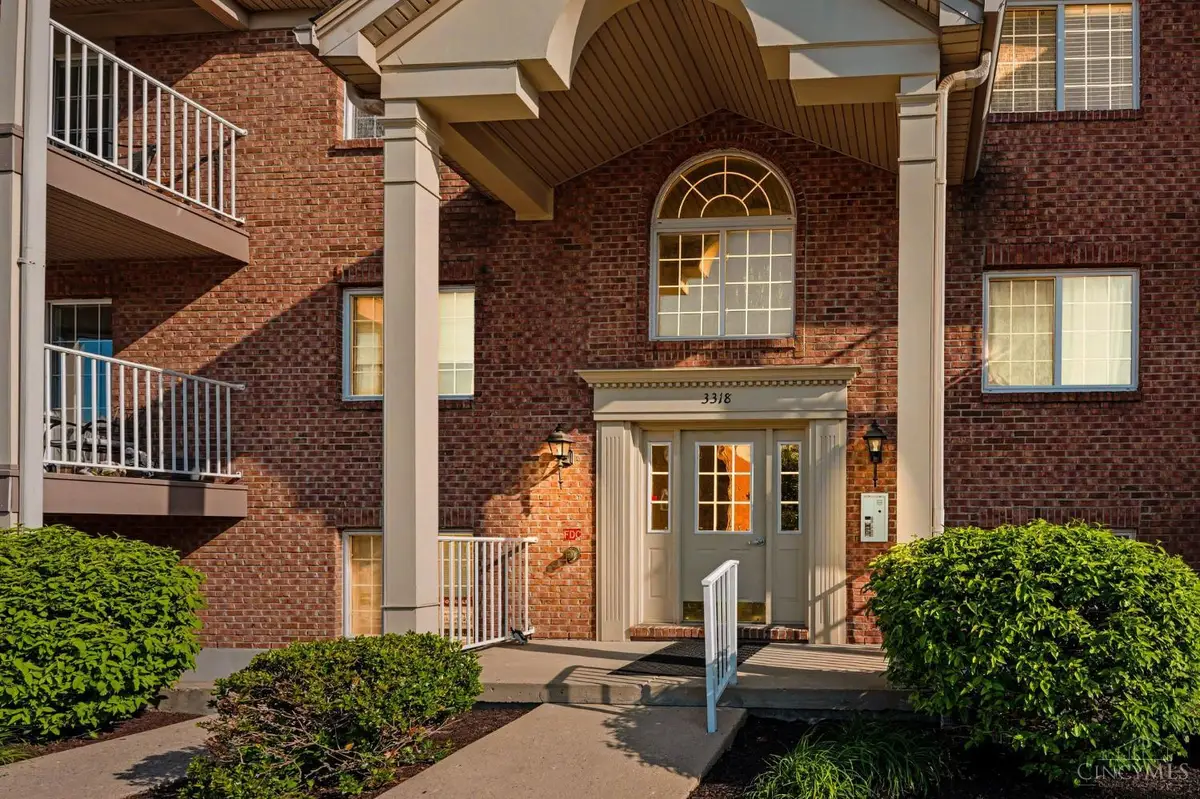 3318 Emerald Lakes Drive #1A, Monfort Heights, OH 45211 - #1