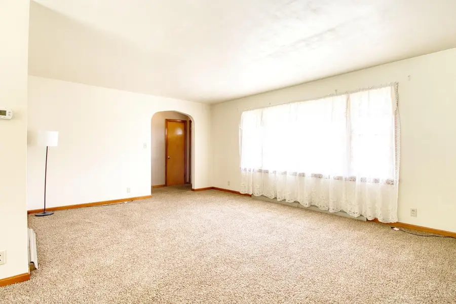 29 E Ninth Street, Manchester, OH 45144 - #2