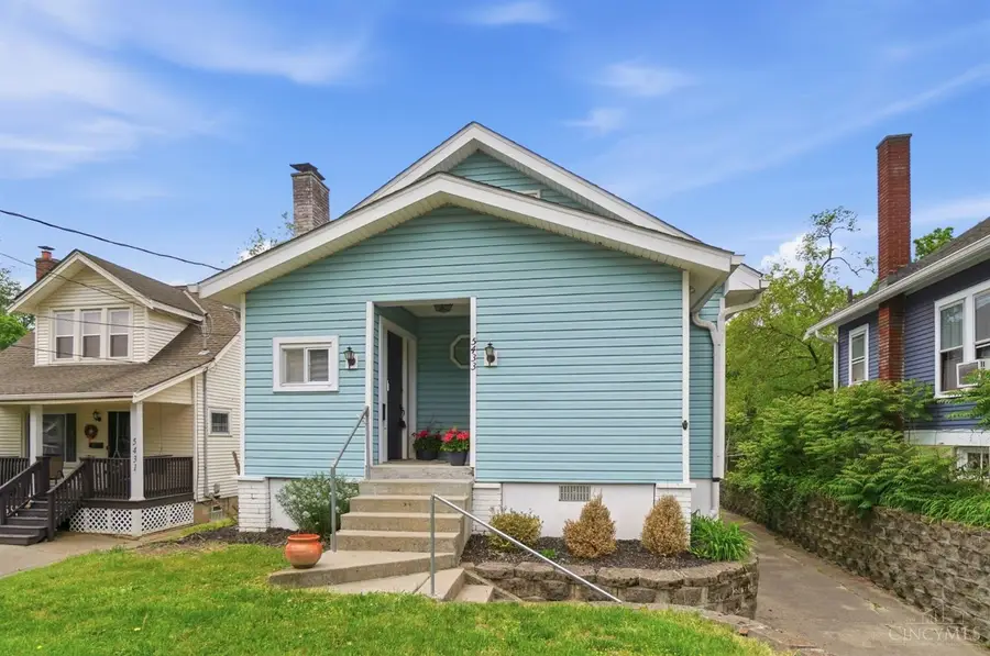 5433 Whetsel, Cincinnati, OH 45227 - #2