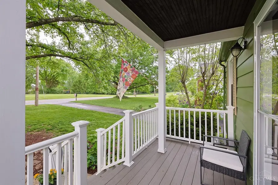 444 W Sharon Road, Springdale, OH 45246 - #3