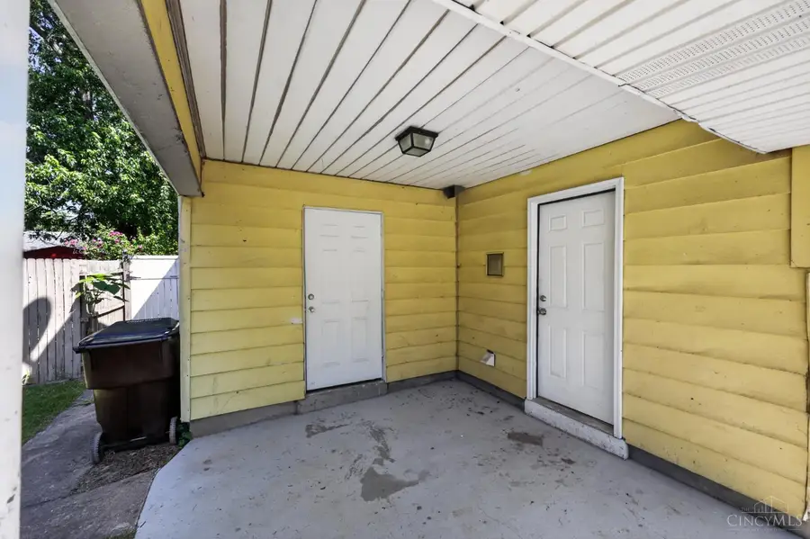 8796 Balboa Drive, Finneytown, OH 45231 - #2