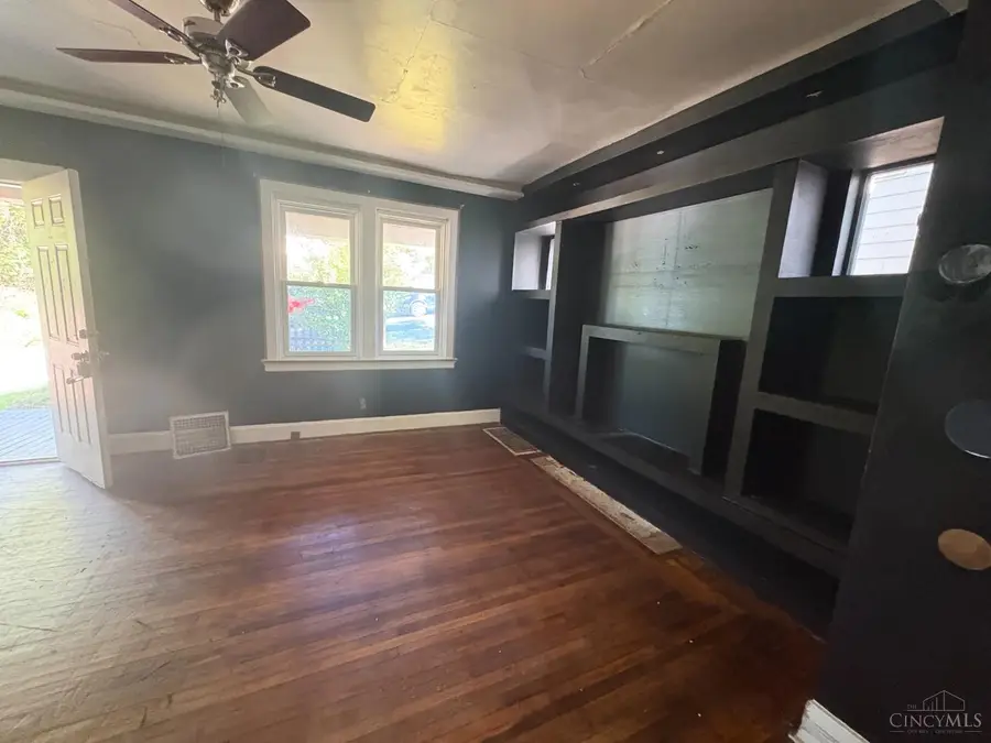 2723 Robert Avenue, Cincinnati, OH 45211 - #2