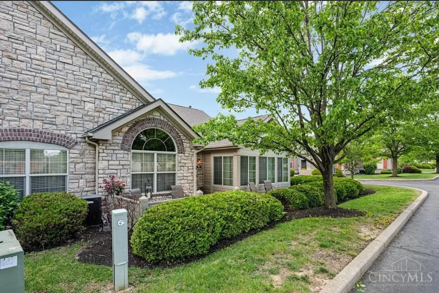 1434 Cotswold Lane, Hamilton, OH 45013 - #3