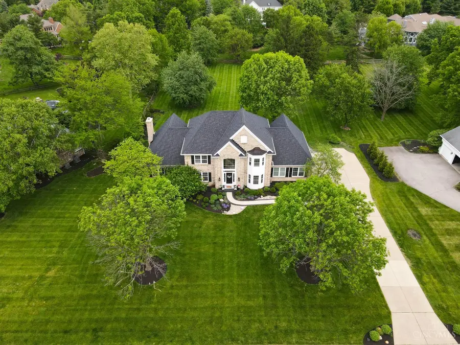 5090 Rollman Estates Drive, Amberley, OH 45236 - #2