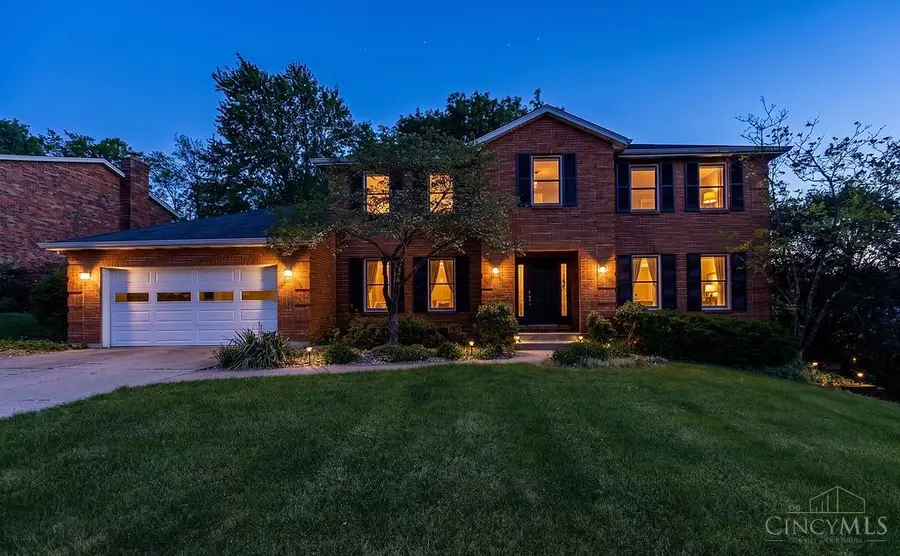 6895 Driftwood Lane, West Chester, OH 45241 - #2