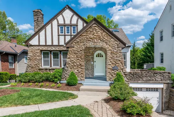 1128 Paxton Avenue, Cincinnati, OH 45208