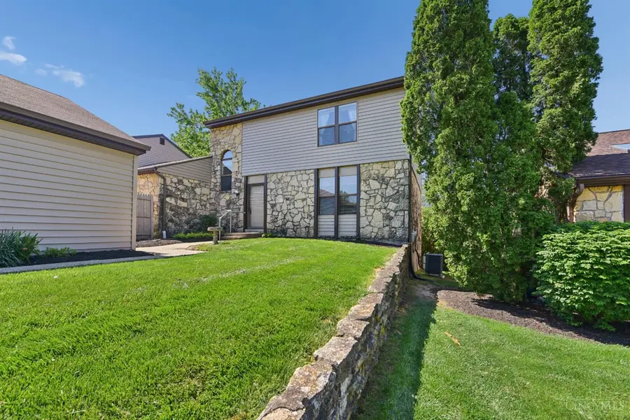 5271 Pros Drive, West Chester, OH 45069 - #2