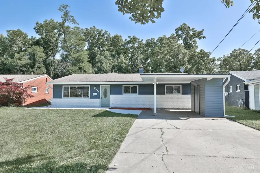 958 Hollytree Drive, Finneytown, OH 45231 - #2