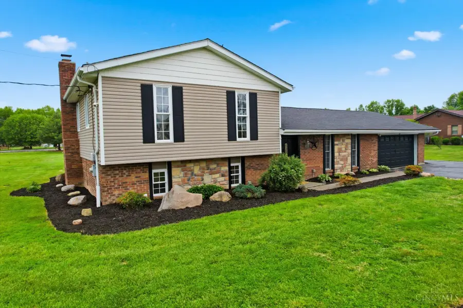 2715 Bethel New Richmond Road, Tate, OH 45106 - #2