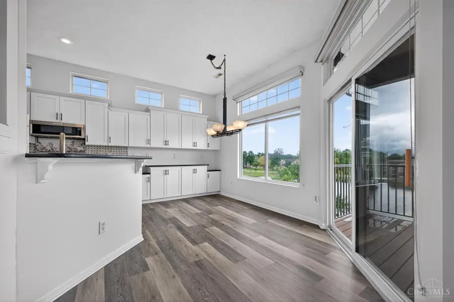 6741 Adena Circle, Warren, OH 45039 - #3