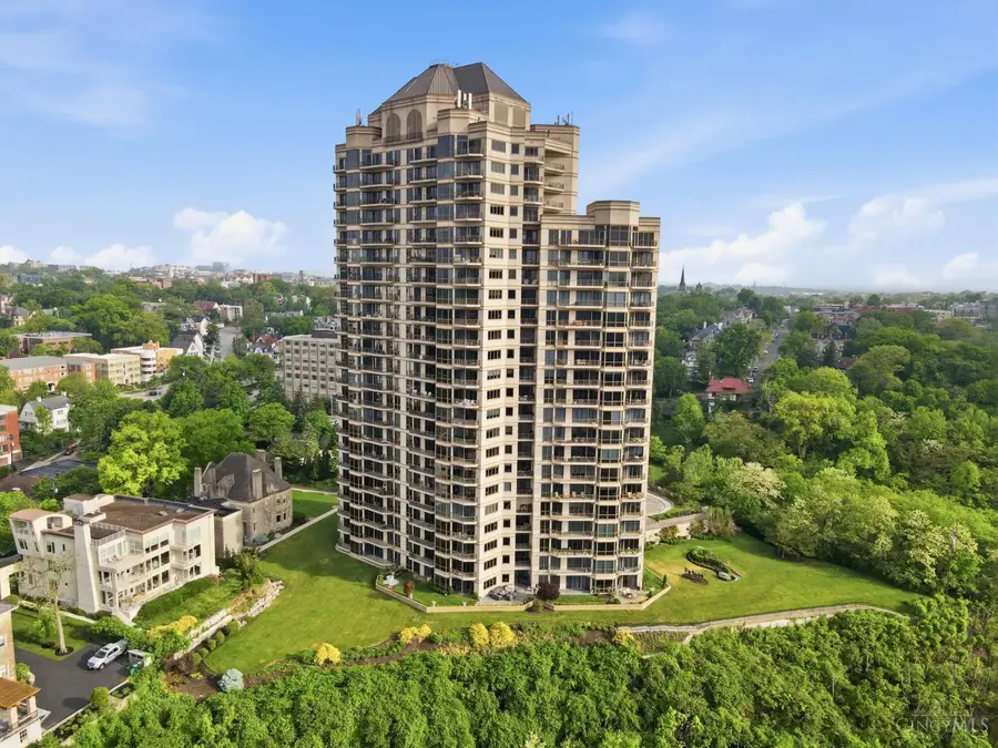 1201 Edgecliff Place #1192, Cincinnati, OH 45206 - #3