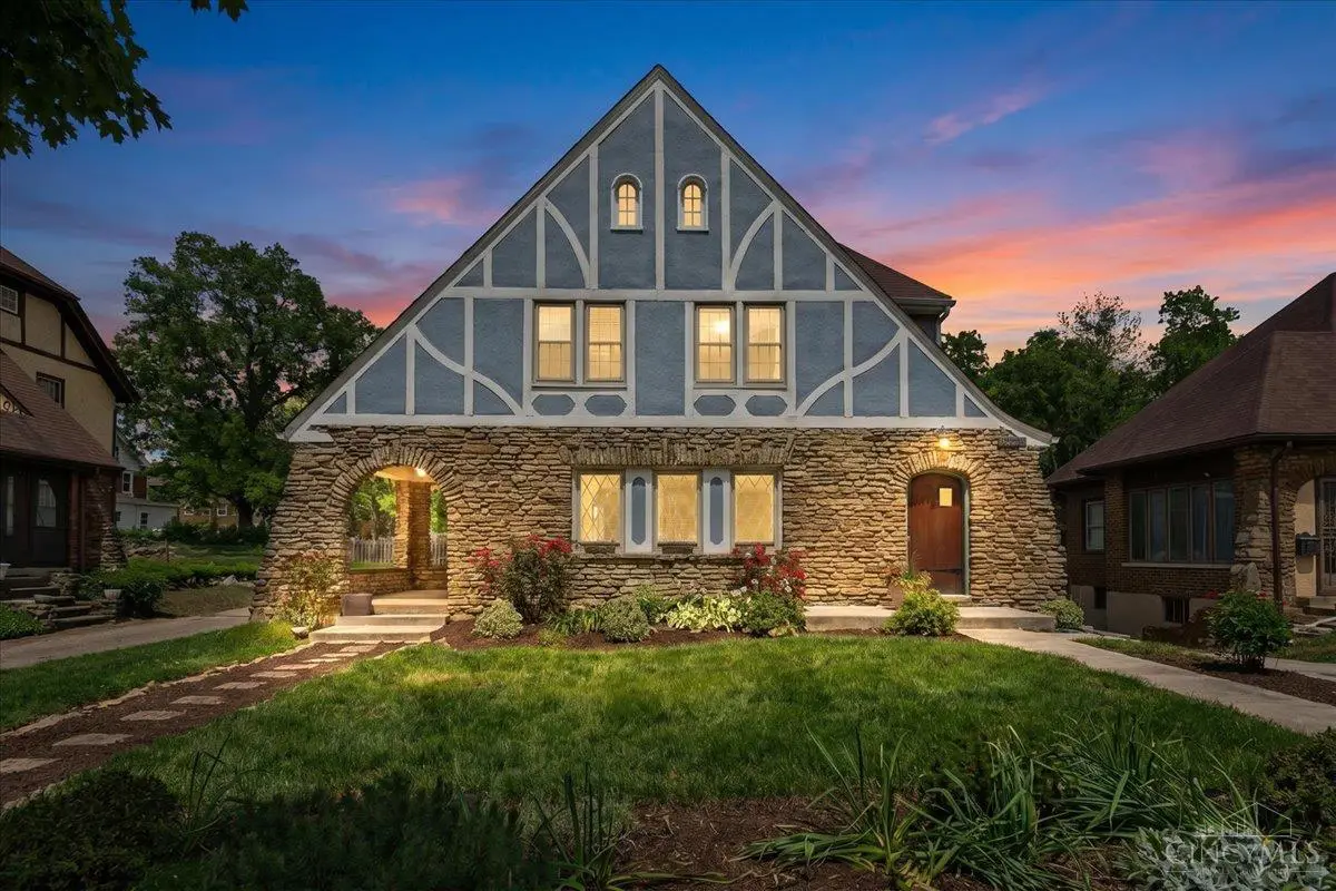 1718 Bella Vista Street, Cincinnati, OH 45237 - #1