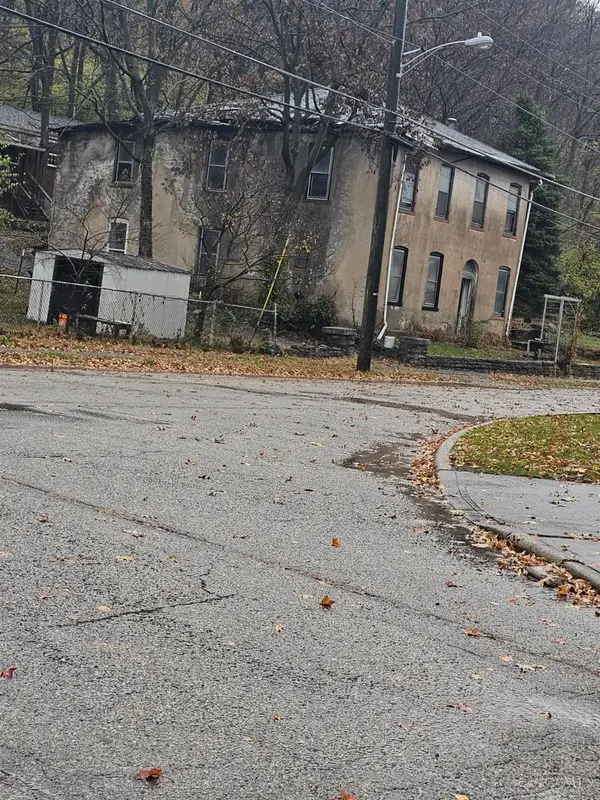 3888 River Road, Cincinnati, OH 45204