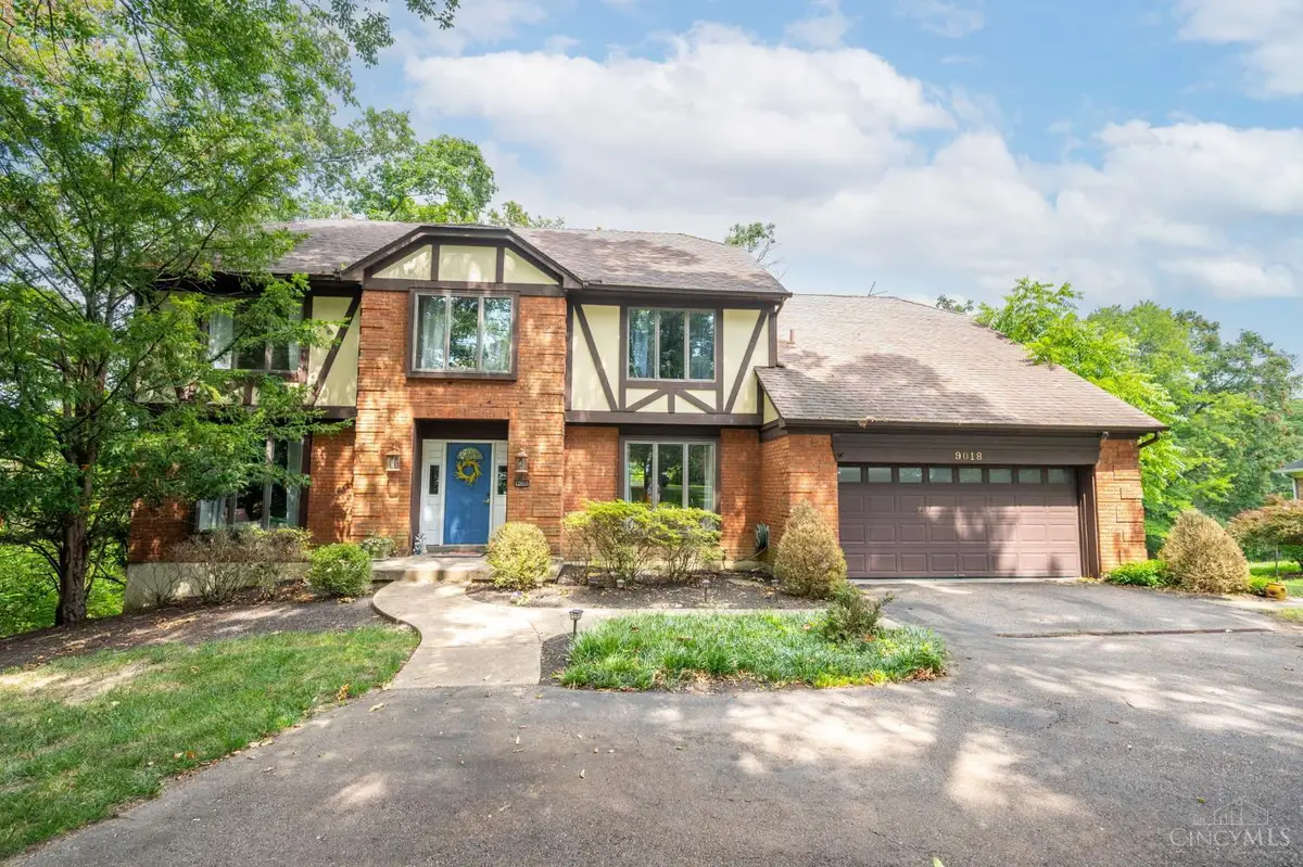 9018 Winthrop Drive, Montgomery, OH 45249 - #1
