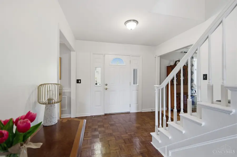 9018 Winthrop Drive, Montgomery, OH 45249 - #3