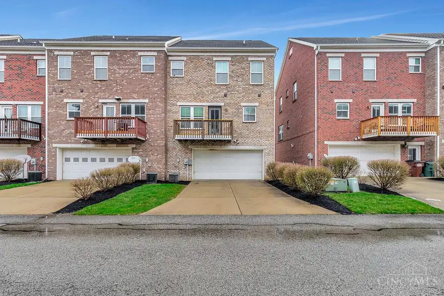 9563 Cobblestone Walk, West Chester, OH 45069 - #3