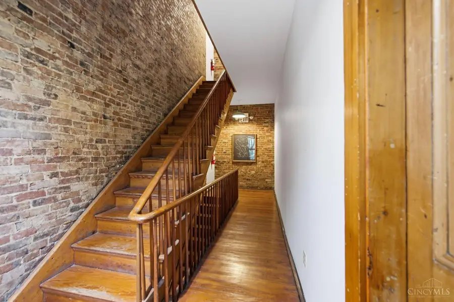 111 E 13th Street #1, Cincinnati, OH 45202 - #3