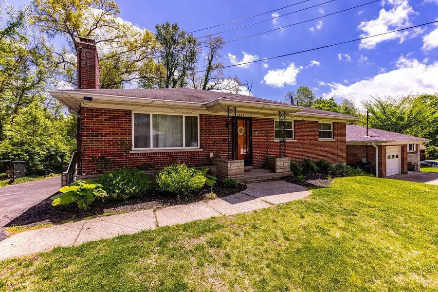 2677 Altura Drive, Cincinnati, OH 45239 - #2