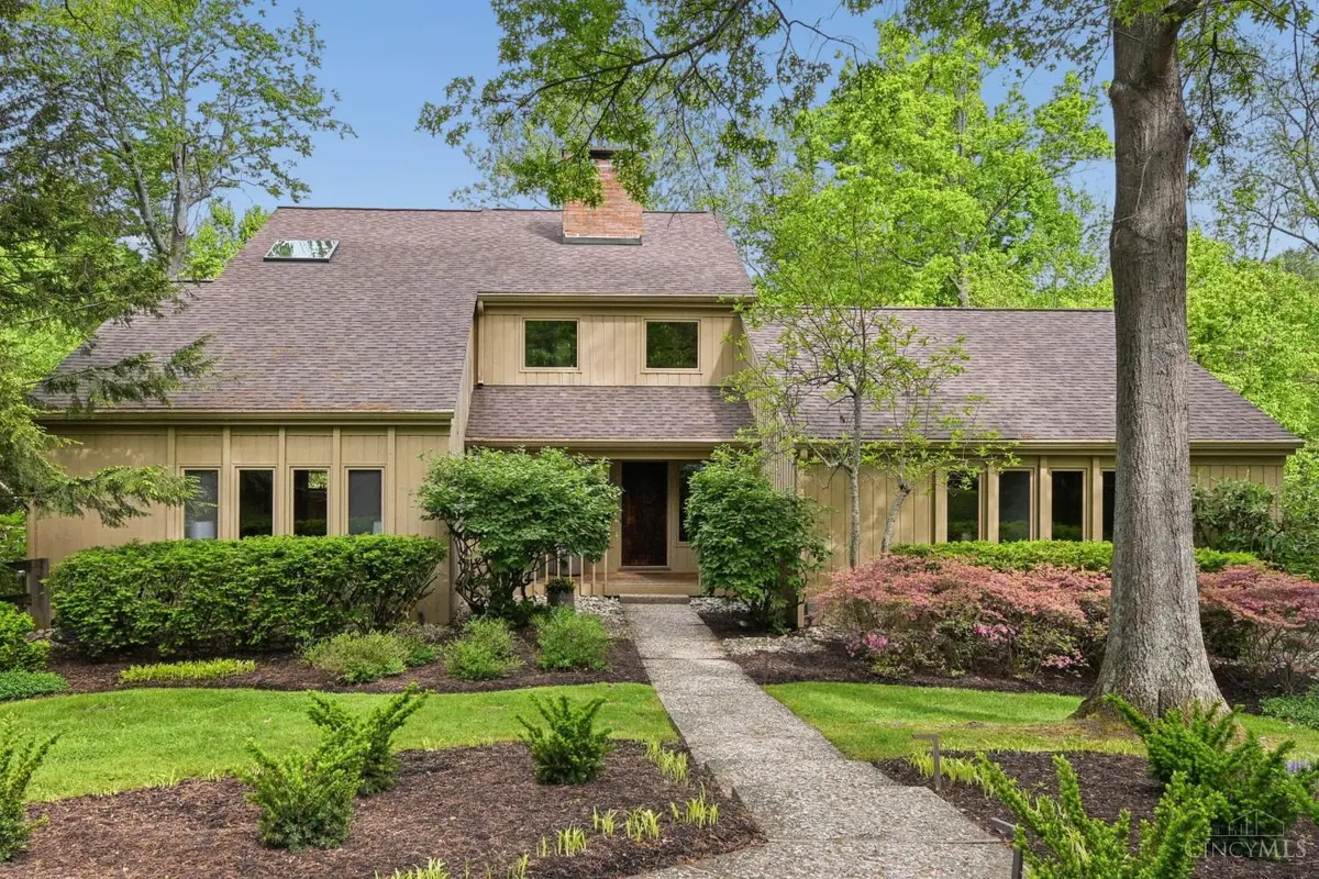 559 Asbury Road, Coldstream, OH 45255 - #1