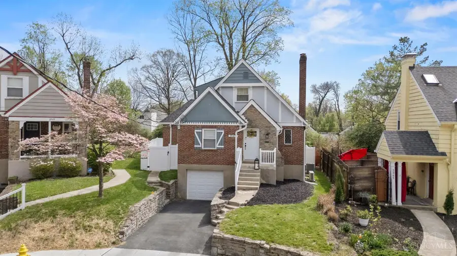 3947 Holman Circle, Silverton, OH 45236 - #2
