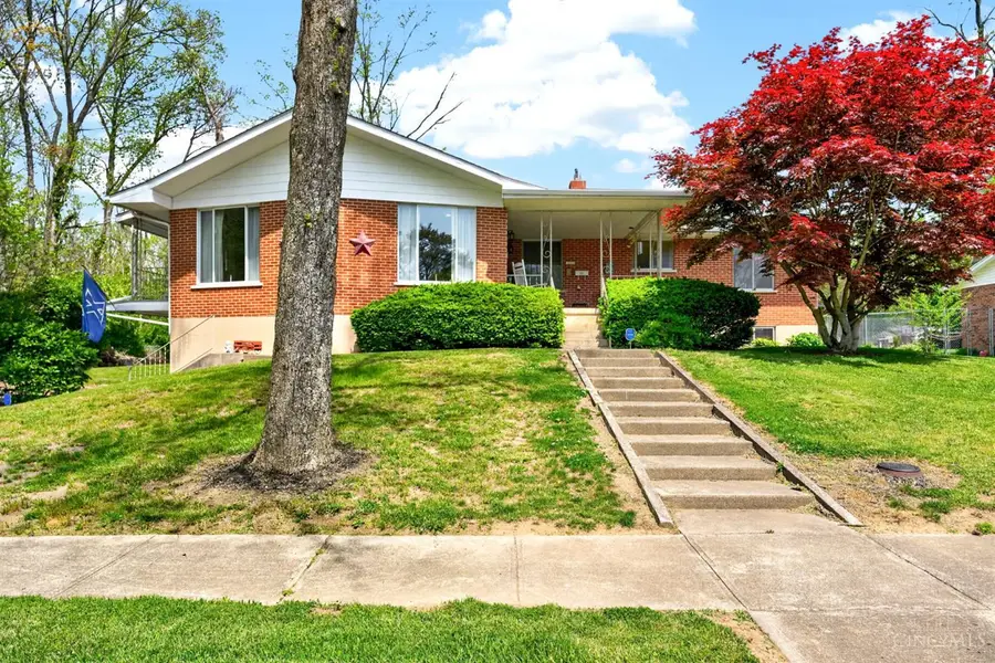 511 Dana Avenue, Wilmington, OH 45177 - #3