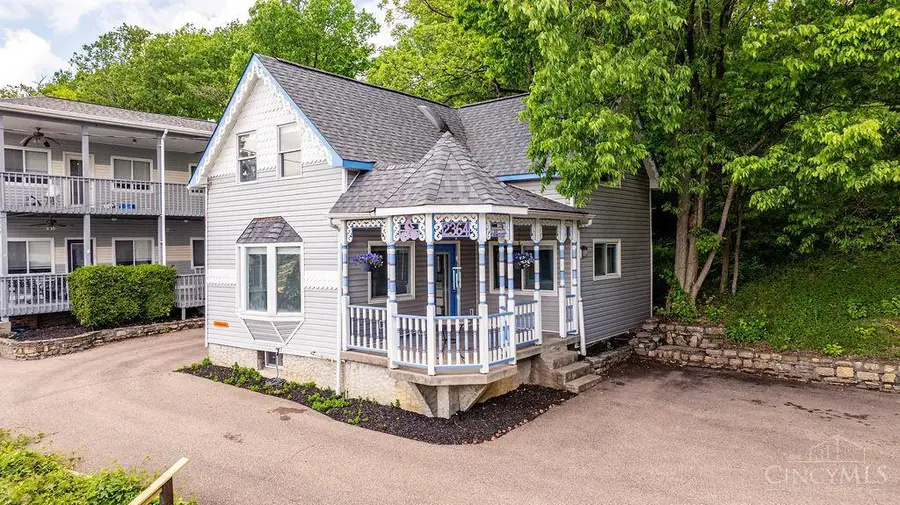 2364 Gladstone Avenue, Cincinnati, OH 45202 - #2