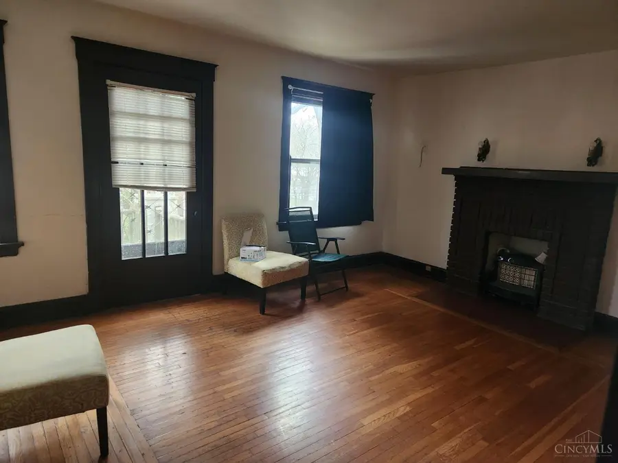 3260 Glendora Avenue, Cincinnati, OH 45220 - #2