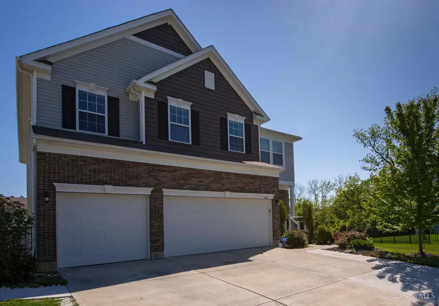 468 Dorothy Lane, Springdale, OH 45246 - #2