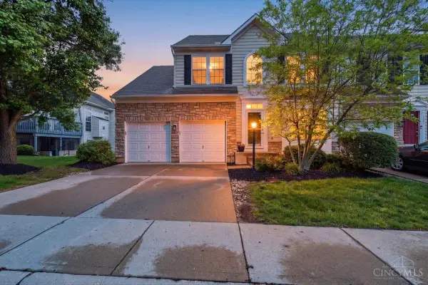 3211 Grand Falls Boulevard, Maineville, OH 45039