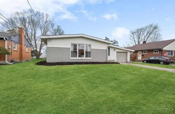 17 Desales, Lebanon, OH 45036