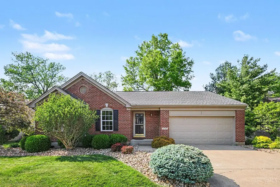 1540 Thornberry Road, Amelia, OH 45102 - #2
