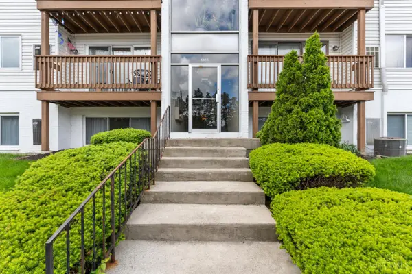 5611 Coach Drive E #C, Kettering, OH 45440