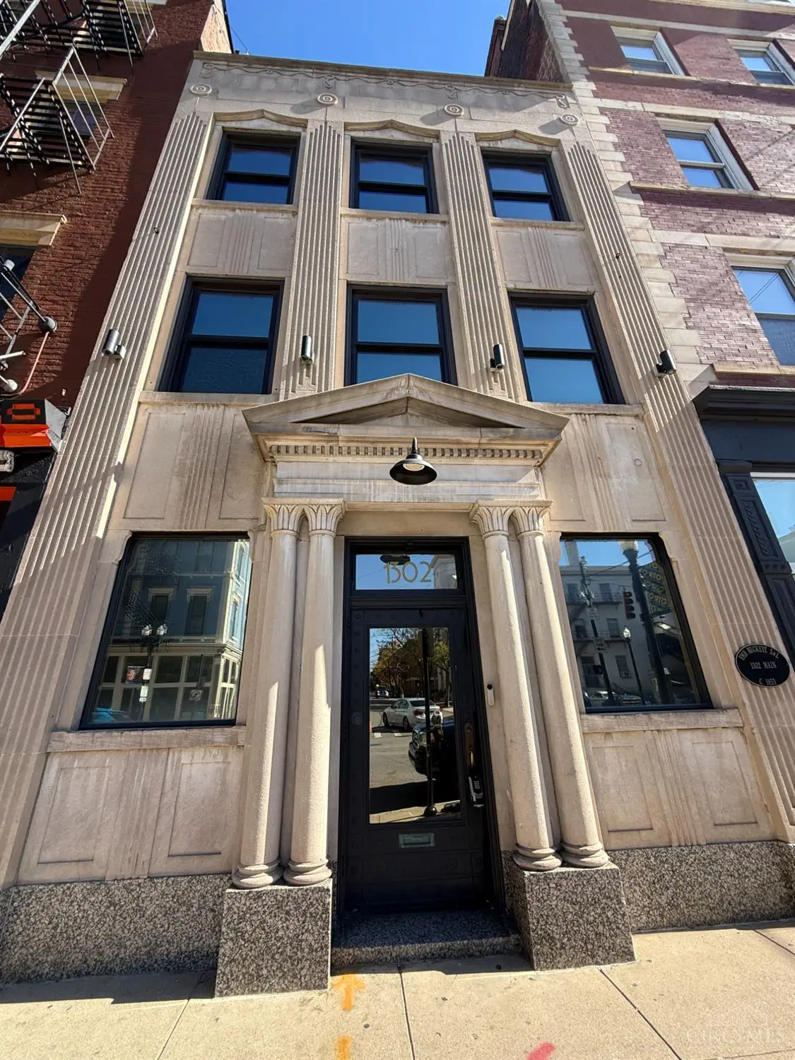 1302 Main Street, Cincinnati, OH 45202 - #1