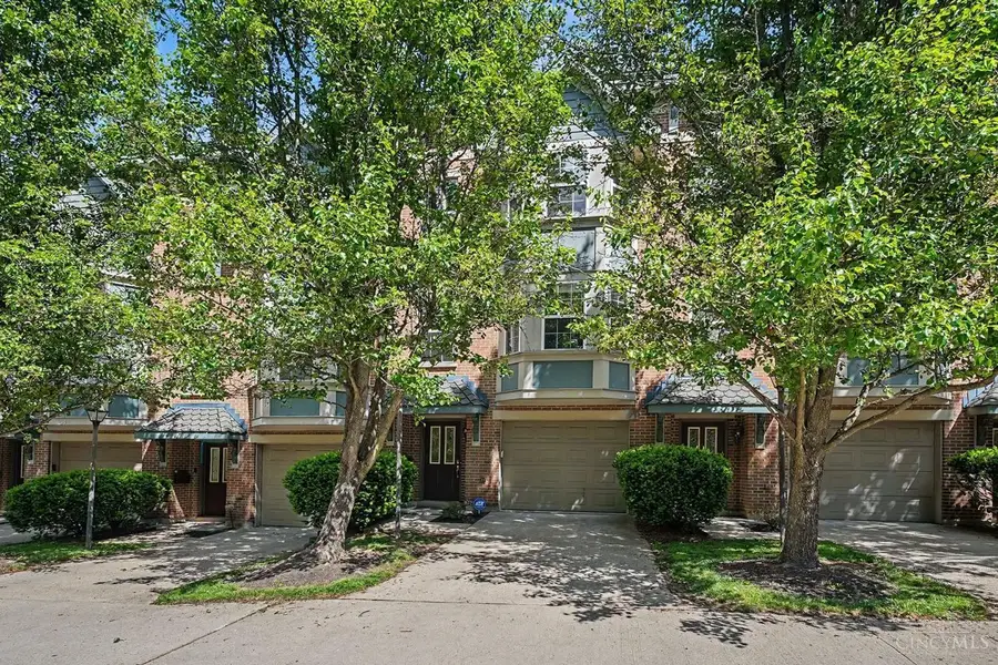 610 Clemmer Avenue #6, Cincinnati, OH 45219 - #2