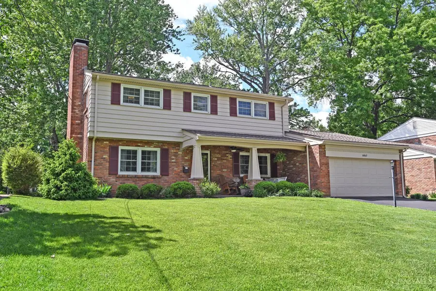 6847 Meadowdale Circle, Madeira, OH 45243 - #2