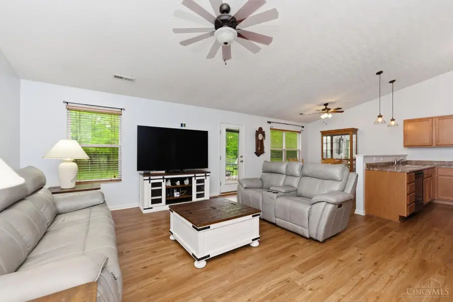 320 Faith Way, Bethel, OH 45106 - #3