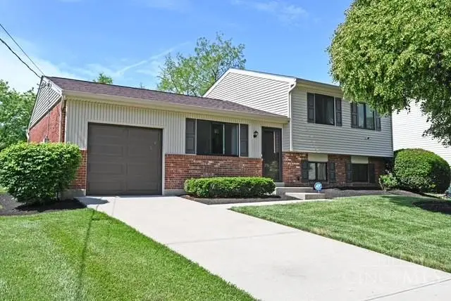 1426 Hazelgrove Drive, Cincinnati, OH 45240 - #3