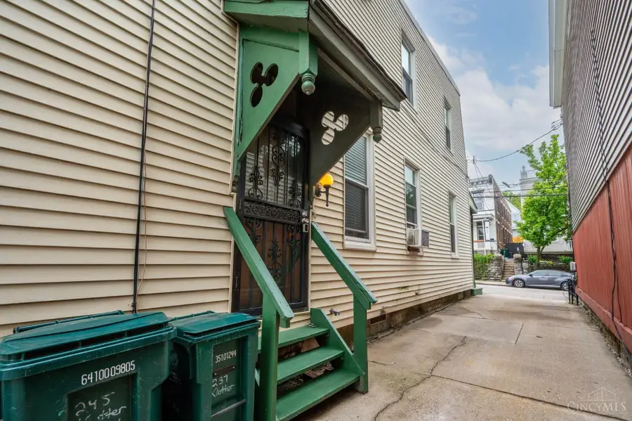 245 Klotter Avenue, Cincinnati, OH 45208 - #3