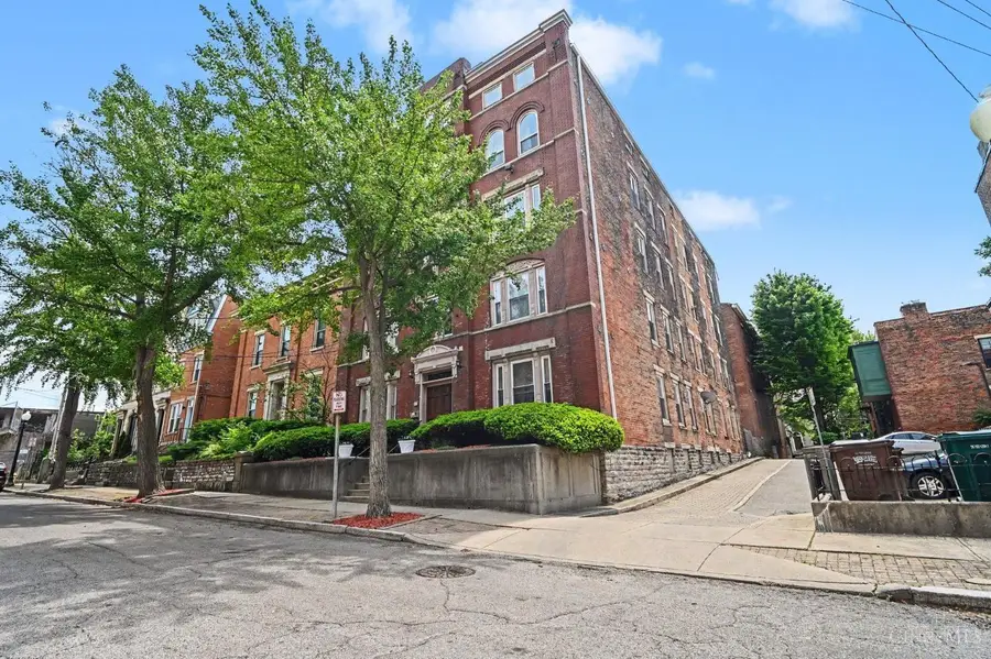 427 Hopkins Street #5, Cincinnati, OH 45203 - #3