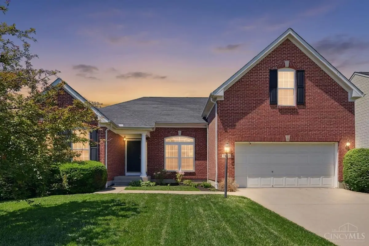 1094 Hayward Circle, Miami, OH 45150 - #1