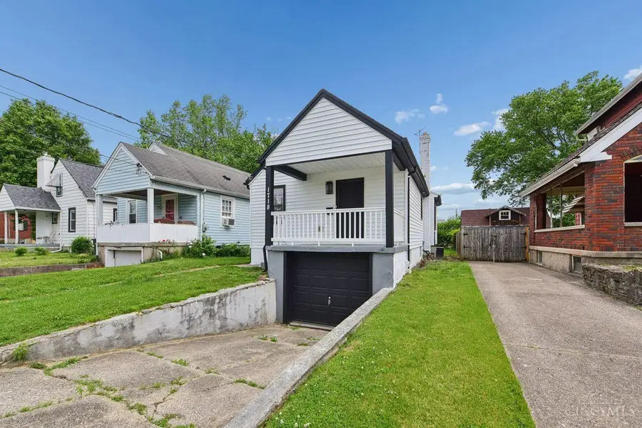 1718 Waltham Avenue, North College Hill, OH 45239 - #2