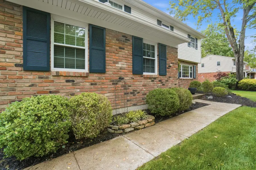 819 Quailwoods Drive, Loveland, OH 45140 - #2