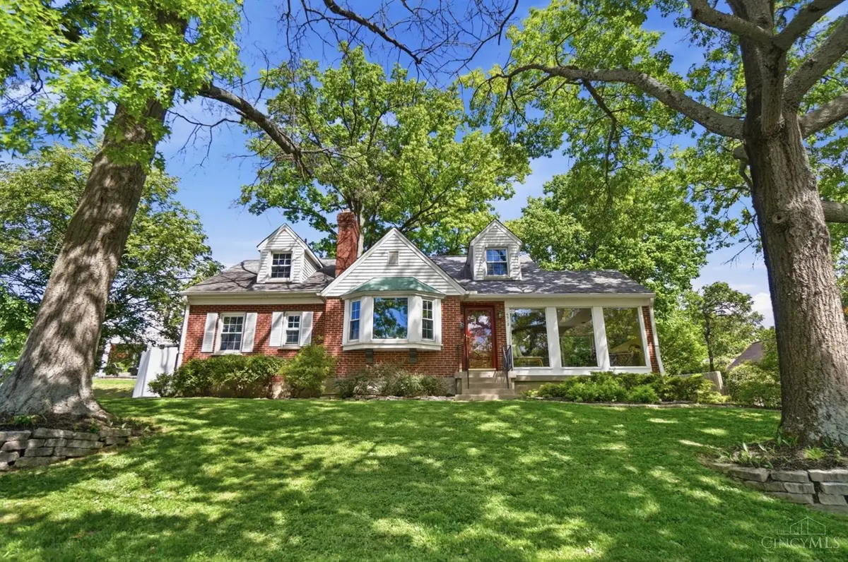 6918 Carroll Avenue, Sycamore, OH 45236 - #1