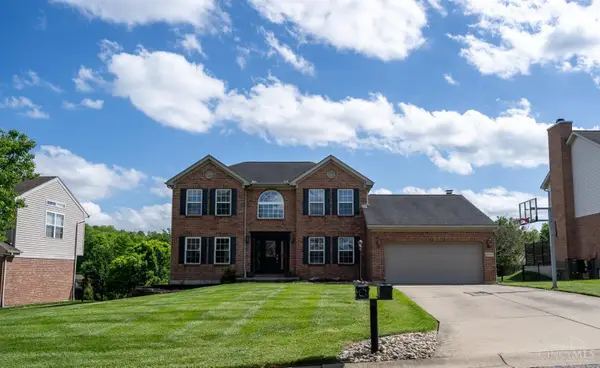 6343 Carriageview Ln, Green Twp, OH 45248