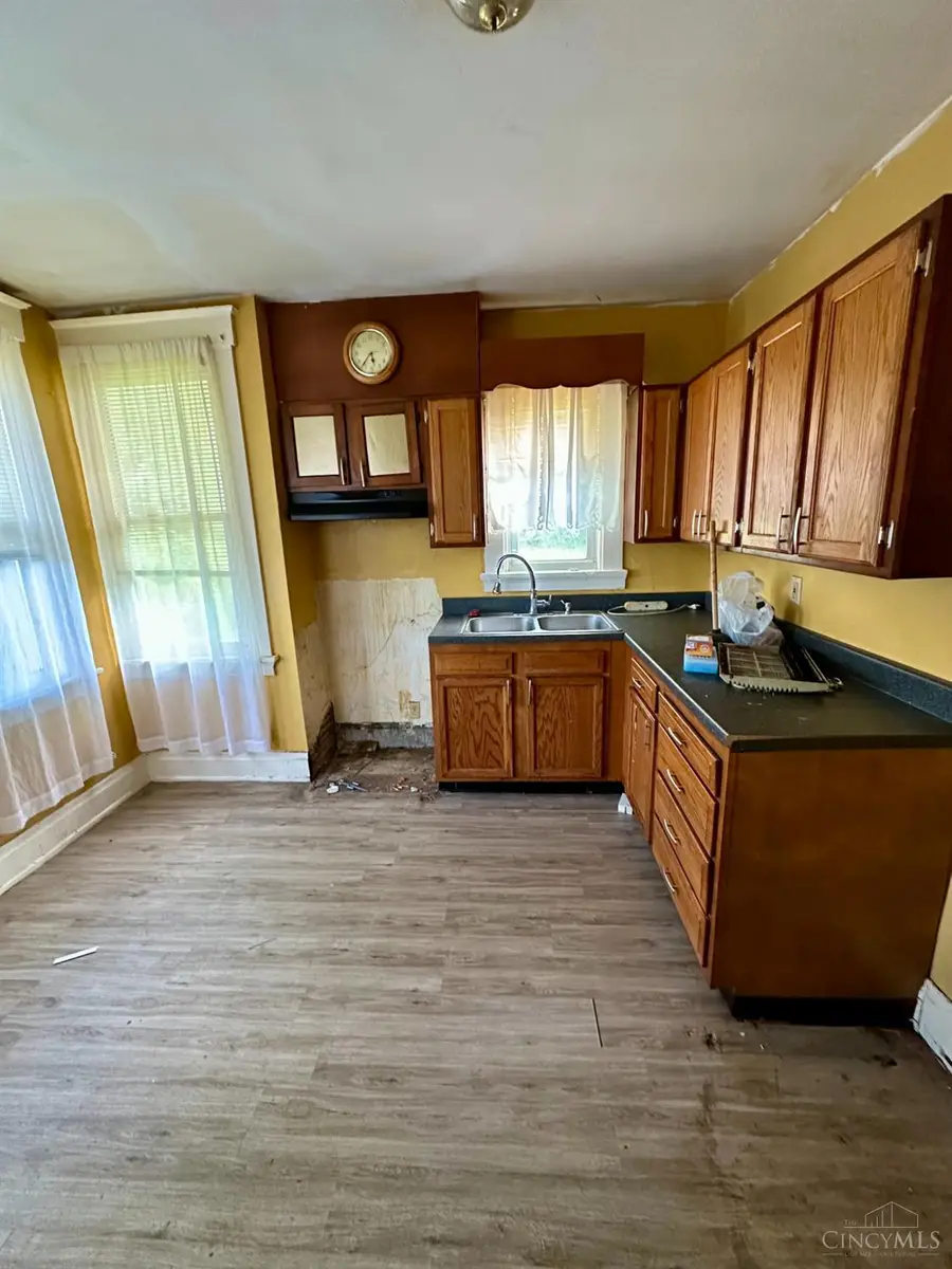 3601 Puhlman Avenue, Cincinnati, OH 45211 - #2