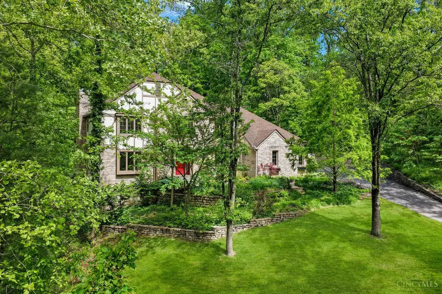 9701 Loveland Madeira Road, Loveland, OH 45140 - #3
