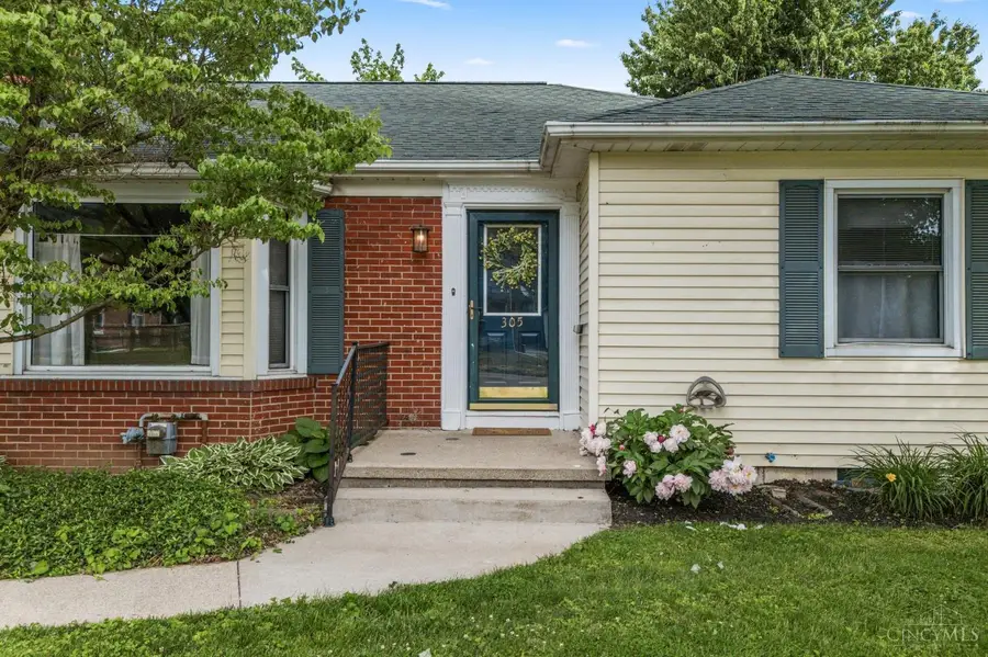 305 Bourbon Street, Blanchester, OH 45107 - #2