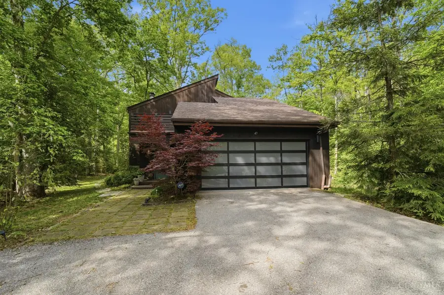 454 8 Mile Road, Cincinnati, OH 45255 - #2
