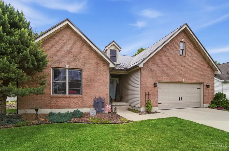 1503 Meadow Ridge Circle, Wilmington, OH 45177 - #2